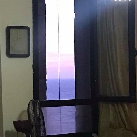 Cozy New 2 Bd Amazing Beach View Next To Hilton Hotel Family Only !العائلات فقط Alexandrie Exteriér fotografie