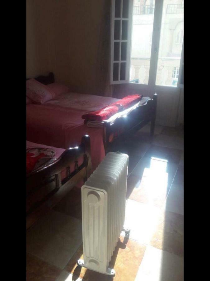 Cozy New 2 Bd Amazing Beach View Next To Hilton Hotel Family Only !العائلات فقط Alexandrie Exteriér fotografie