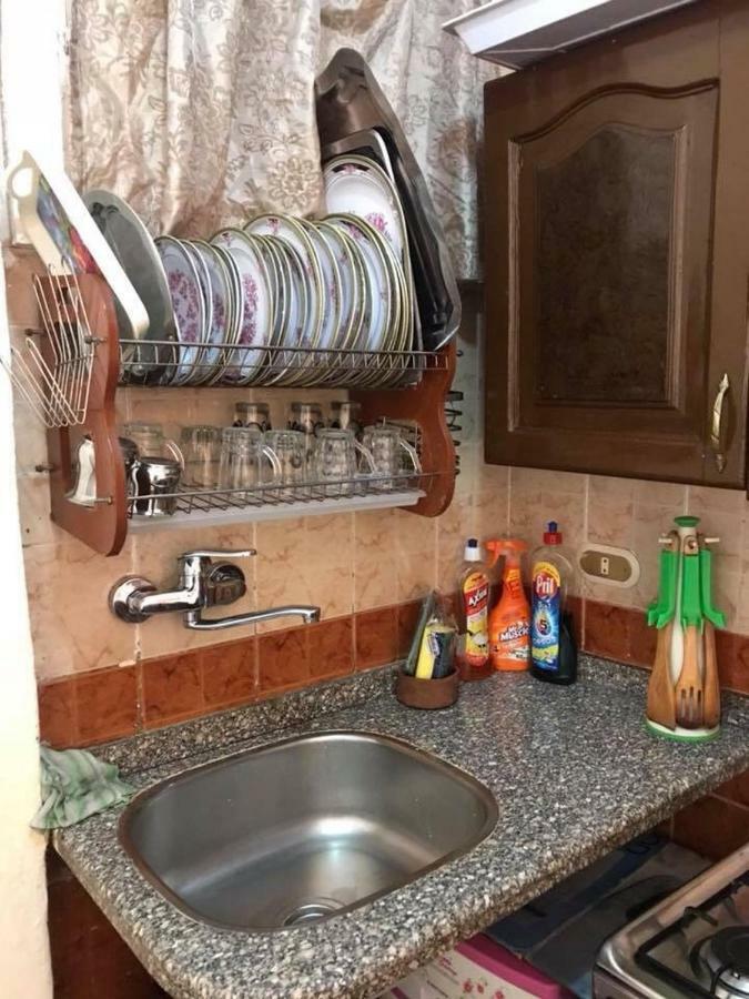 Cozy New 2 Bd Amazing Beach View Next To Hilton Hotel Family Only !العائلات فقط Alexandrie Exteriér fotografie