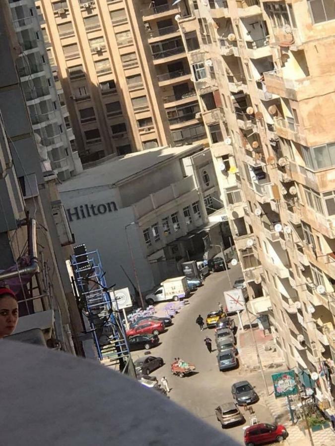 Cozy New 2 Bd Amazing Beach View Next To Hilton Hotel Family Only !العائلات فقط Alexandrie Exteriér fotografie